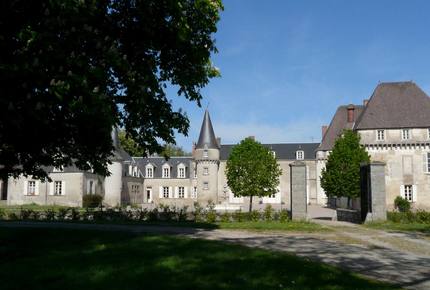 Chateau de Lalande - Crozon sur Vauvre, France