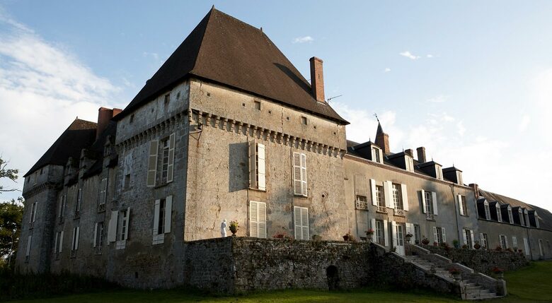 Chateau de Lalande - Crozon sur Vauvre, France