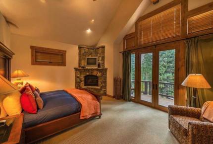 Catamount Plaza - Northstar at Tahoe- 3 Bedroom Villa - Truckee, California