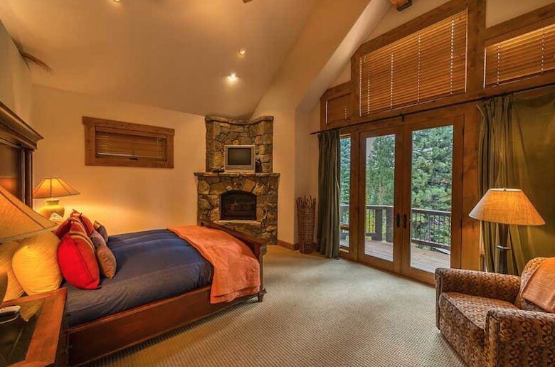Catamount Plaza - Northstar at Tahoe- 3 Bedroom Villa - Truckee, California