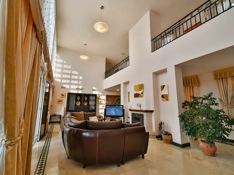 Villa Fletcher - Mijas Costa, Spain