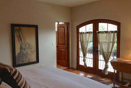 Belle Maison Stone Home - Yountville, California