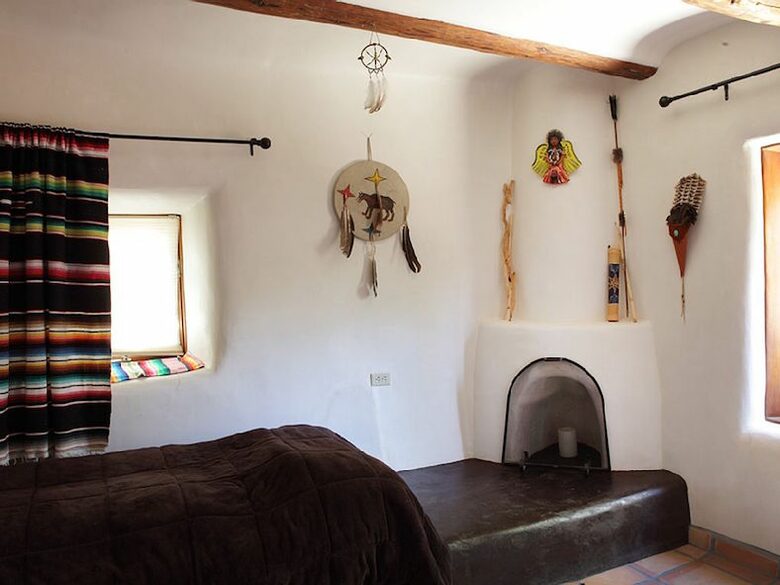 Abode Wonderland near Taos - Ranchos De Taos, New Mexico