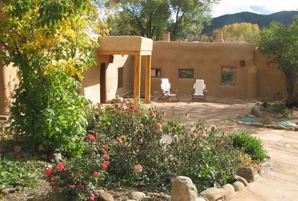 Abode Wonderland near Taos - Ranchos De Taos, New Mexico