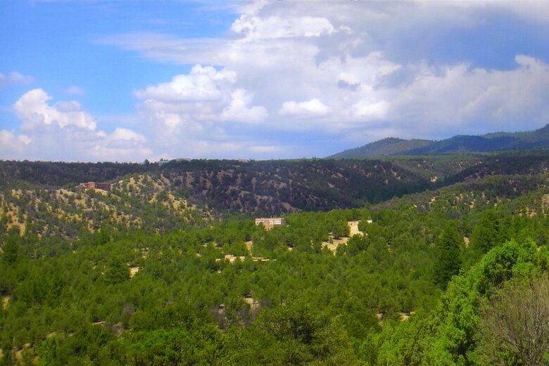Sangre de Cristo Foothill Retreat - Taos, New Mexico