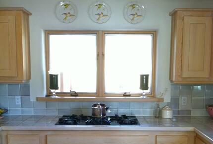 Sangre de Cristo Foothill Retreat - Taos, New Mexico