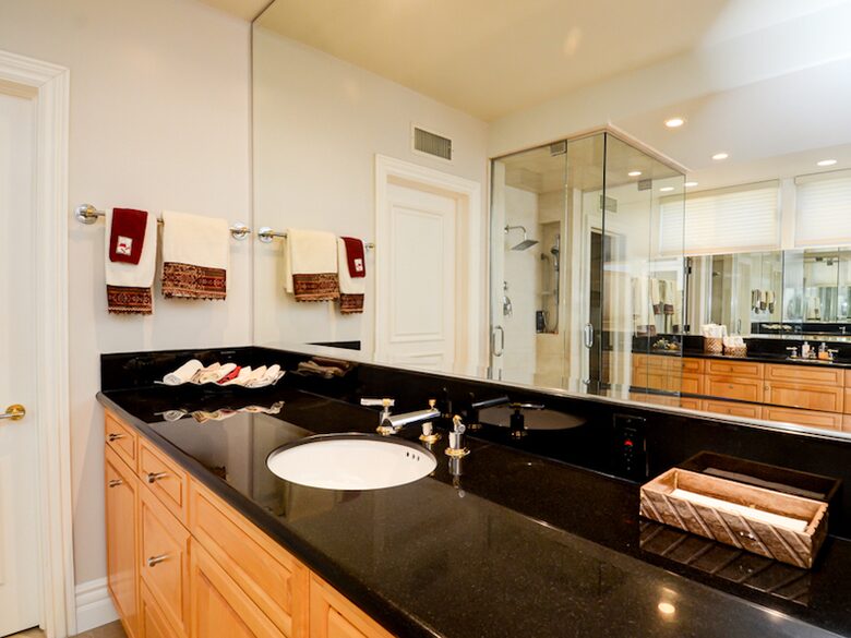 Palos Verdes Ocean View Mansion - Palos Verdes Estates, California