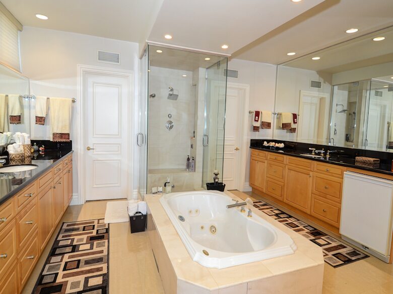 Palos Verdes Ocean View Mansion - Palos Verdes Estates, California