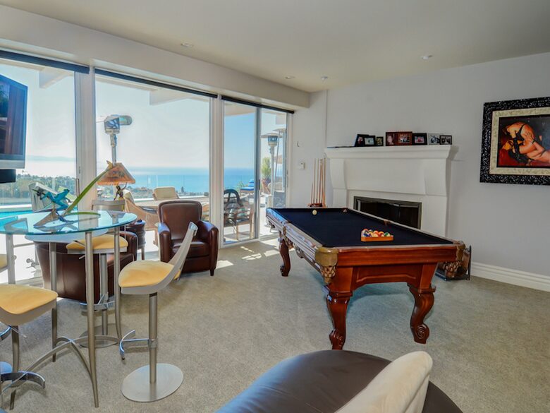 Palos Verdes Ocean View Mansion - Palos Verdes Estates, California