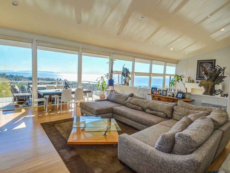 Palos Verdes Ocean View Mansion - Palos Verdes Estates, California