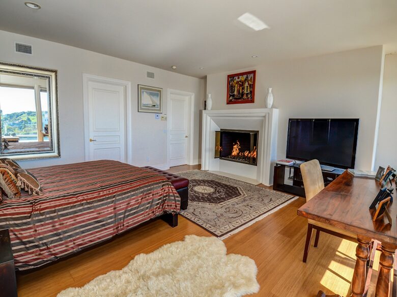 Palos Verdes Ocean View Mansion - Palos Verdes Estates, California