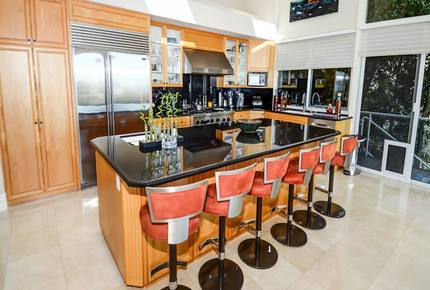 Palos Verdes Ocean View Mansion - Palos Verdes Estates, California