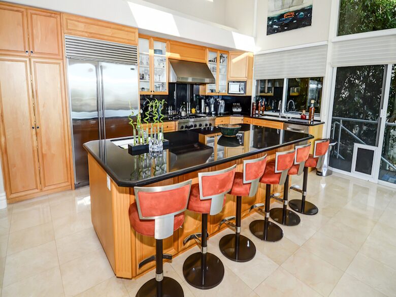 Palos Verdes Ocean View Mansion - Palos Verdes Estates, California