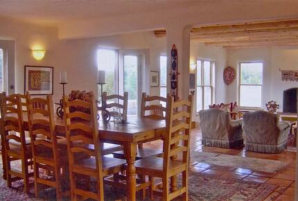 Sangre de Cristo Foothill Retreat - Taos, New Mexico