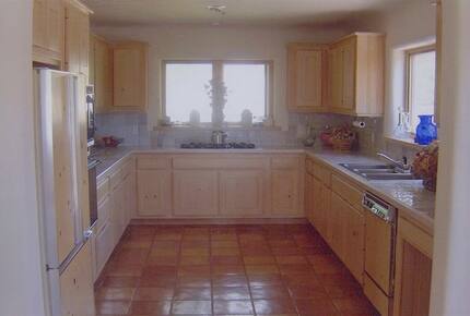 Sangre de Cristo Foothill Retreat - Taos, New Mexico