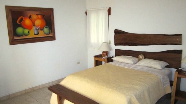 La Joya - Bahia Gigante, Nicaragua