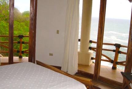 La Joya - Bahia Gigante, Nicaragua