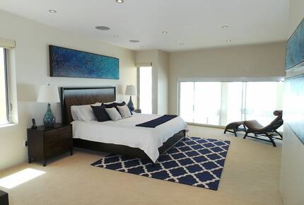 Paradise on The Strand - Oceanside, California