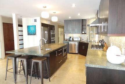 Paradise on The Strand - Oceanside, California