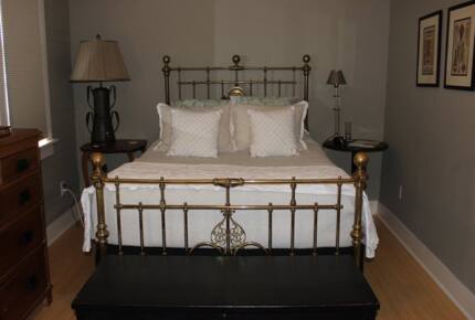 Mulberry House - Nashville, Tennessee