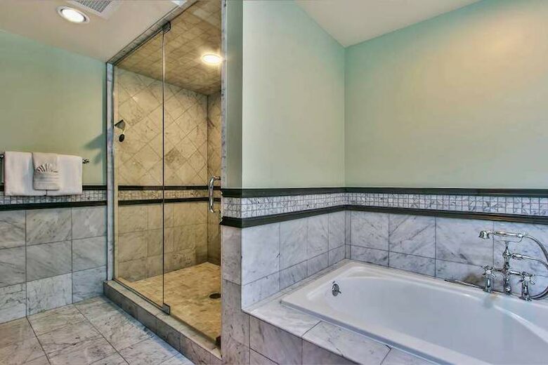 Lake Tahoe Living 2, Tonopalo – 3 Bedroom Residence (Sleeps 10) - Tahoe Vista, California