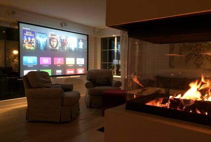 Swedish Ski Chalet and Lake House - Hedemora, Sweden