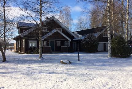 Swedish Ski Chalet and Lake House - Hedemora, Sweden