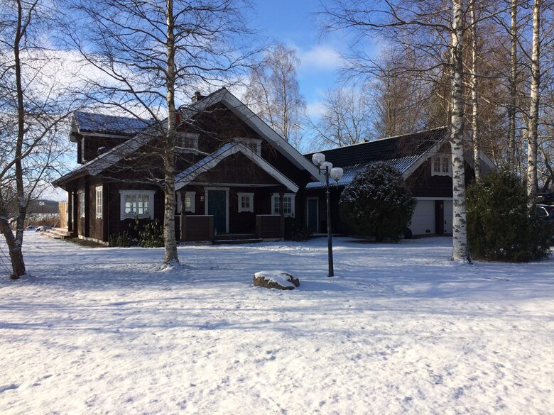 Swedish Ski Chalet and Lake House - Hedemora, Sweden