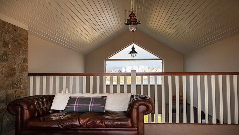 Whale Harbour Cottage - Roundstone, Ireland