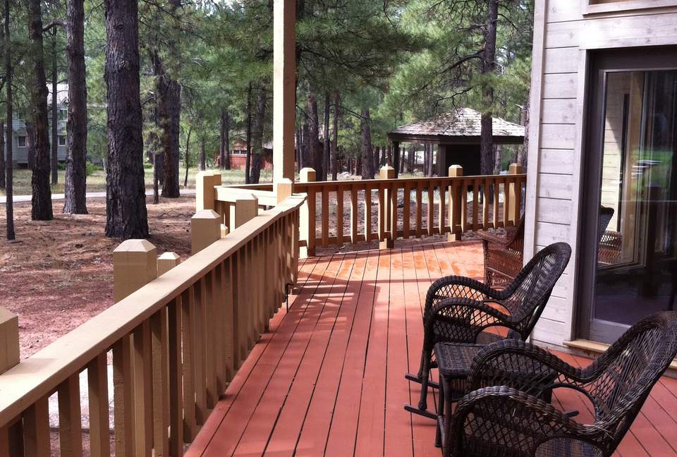 SKI OR GOLF IN THE MAGICAL FOREST - Flagstaff, Arizona