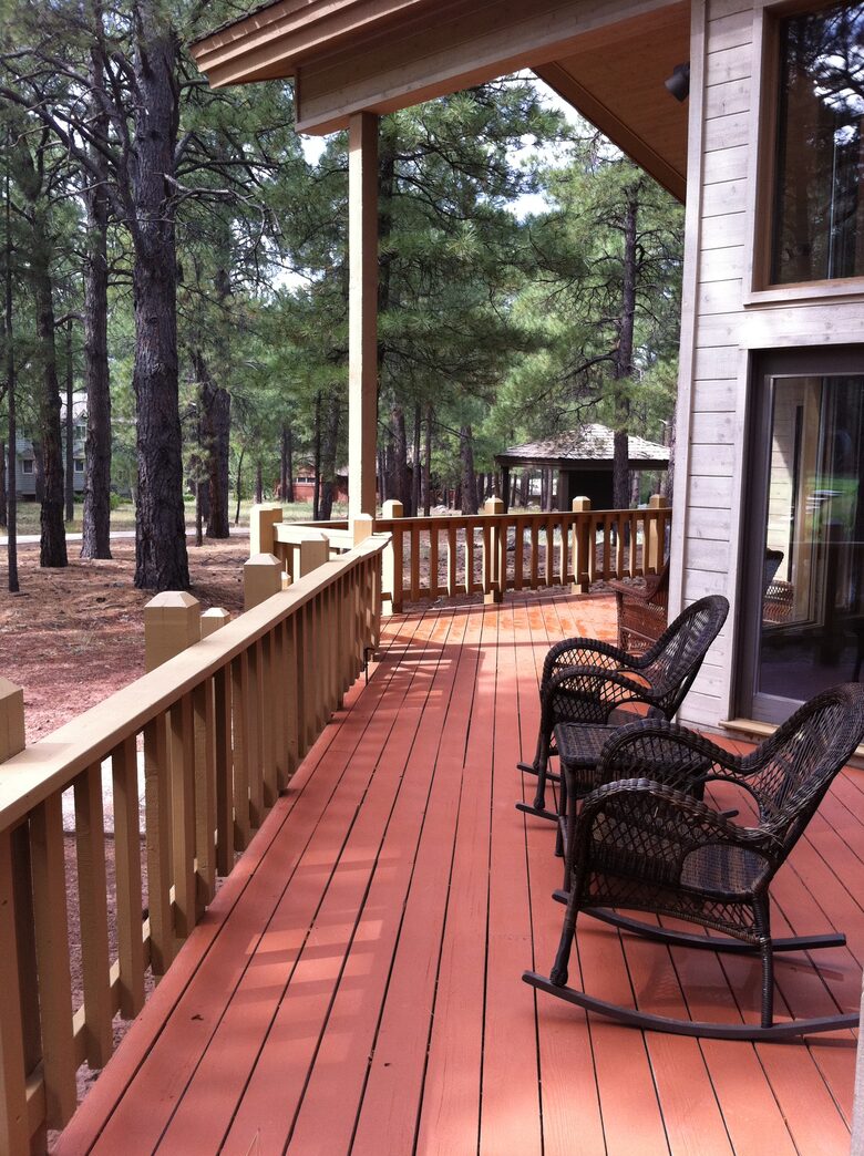 SKI OR GOLF IN THE MAGICAL FOREST - Flagstaff, Arizona