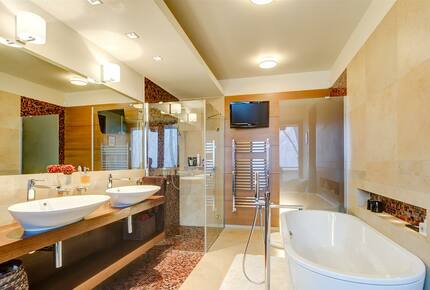 Budapest Luxurious District - Budapest, Hungary