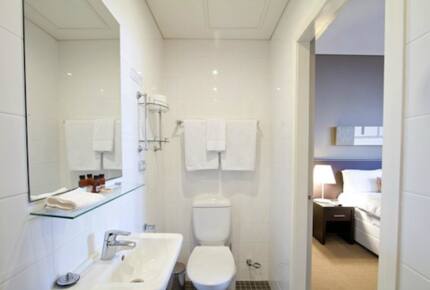 Vulcan Hotel - Sydney City District - Ultimo, Australia