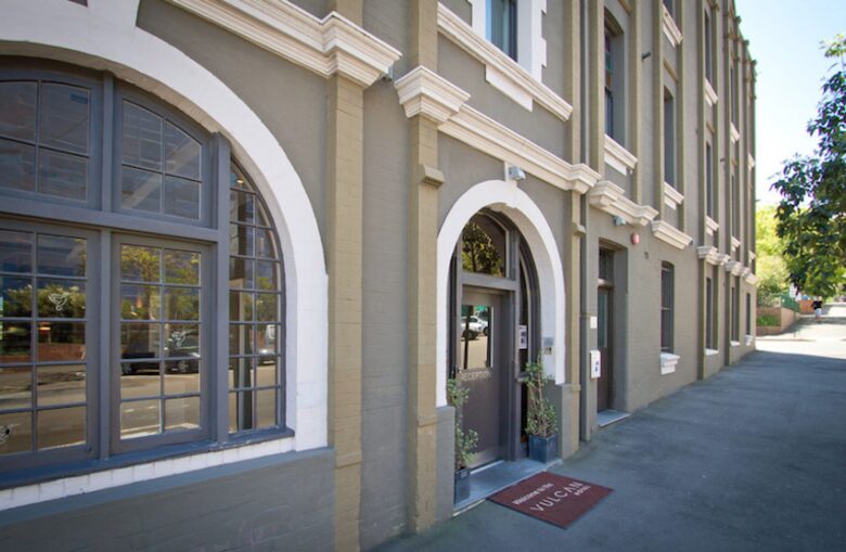 Vulcan Hotel - Sydney City District - Ultimo, Australia