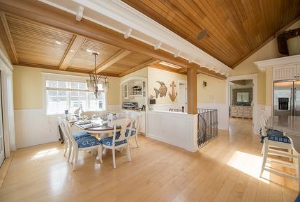 Capitola Beach House - Capitola, California