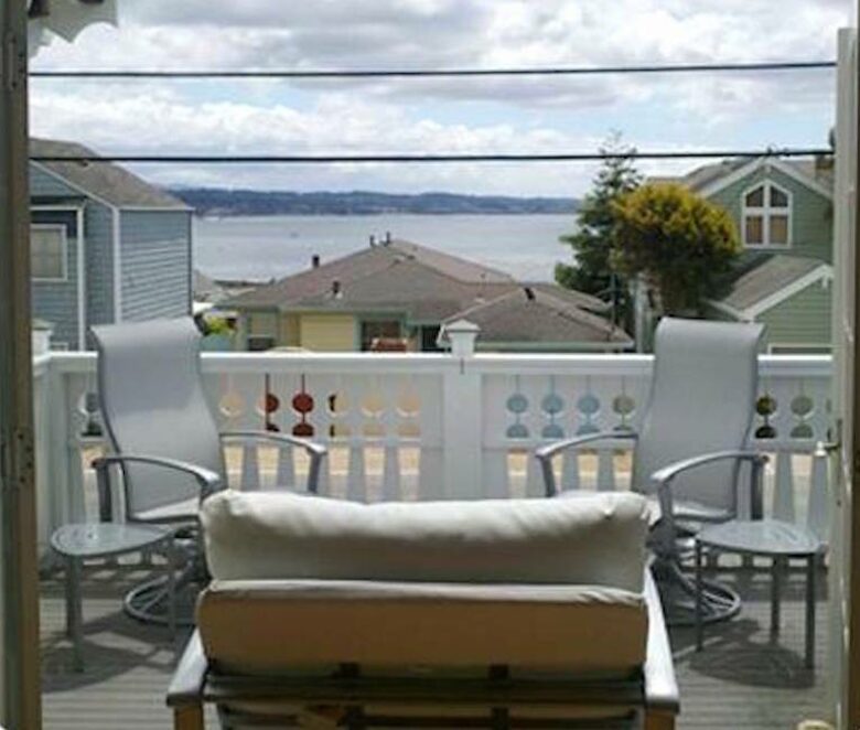 Capitola Beach House - Capitola, California