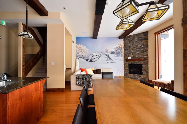 Niseko Snow Chalet - Hirafu Village Niseko, Japan