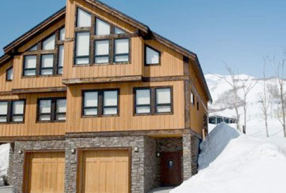 Niseko Snow Chalet - Hirafu Village Niseko, Japan