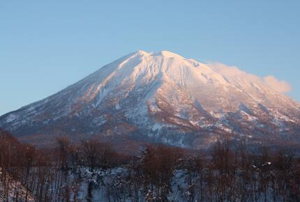Niseko Snow Chalet - Hirafu Village Niseko, Japan
