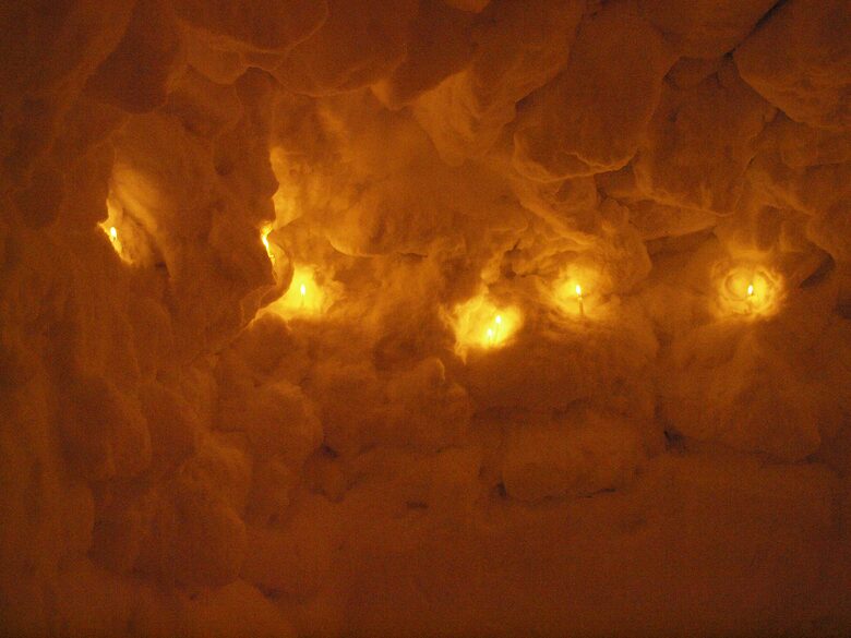 Niseko Snow Chalet - Hirafu Village Niseko, Japan