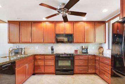 Pineapple Princess Palace - Kona, Big Island, Hawaii