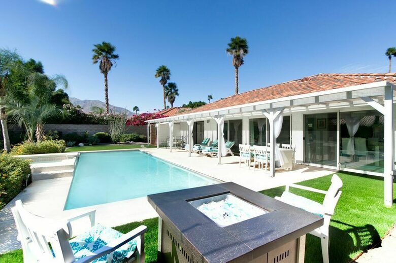 Turquoise Palm Springs Paradise - Palm Springs, California