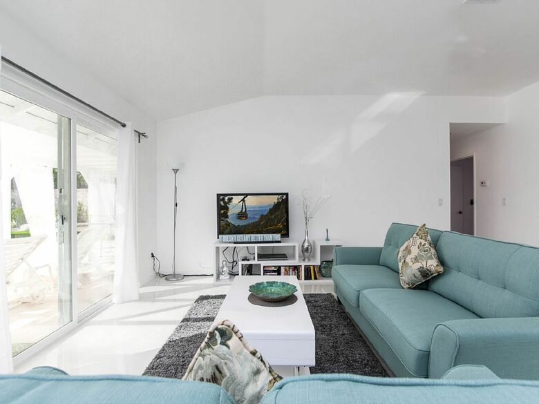 Turquoise Palm Springs Paradise - Palm Springs, California