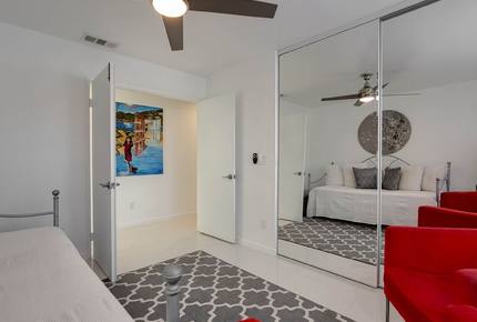 Turquoise Palm Springs Paradise - Palm Springs, California