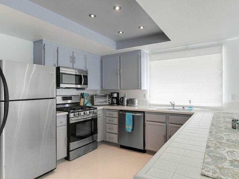 Turquoise Palm Springs Paradise - Palm Springs, California