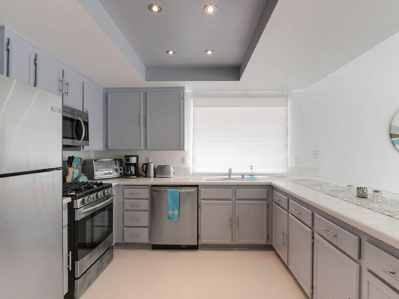 Turquoise Palm Springs Paradise - Palm Springs, California