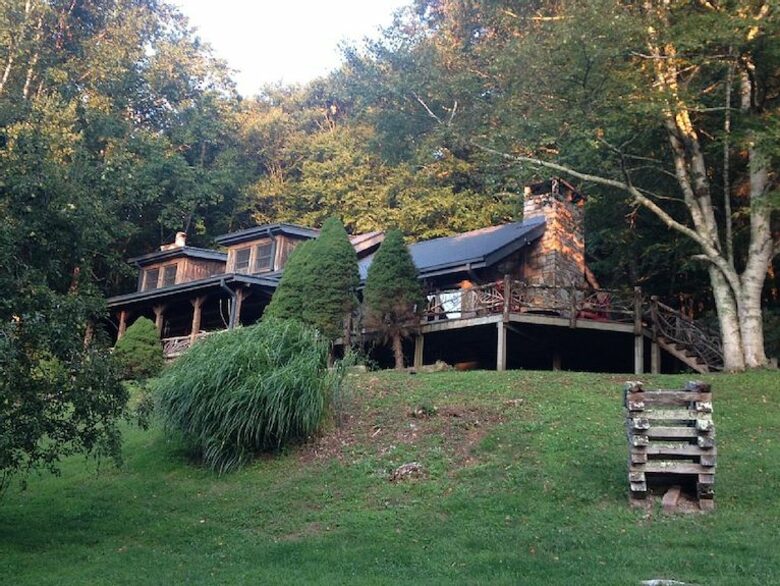 The Original Eagles Nest - Banner Elk, North Carolina