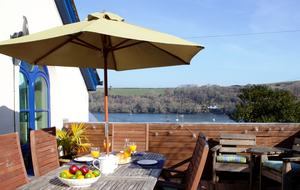 The Sunday House: A Sanctuary Awaits You! - Golant, Fowey, Cornwall, United Kingdom