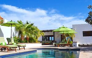 Casa del Mar, Luxurious Beach Villa in Pedregal - Cabo San Lucas, Mexico