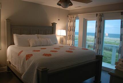 Life on the Sea - Bald Head, North Carolina